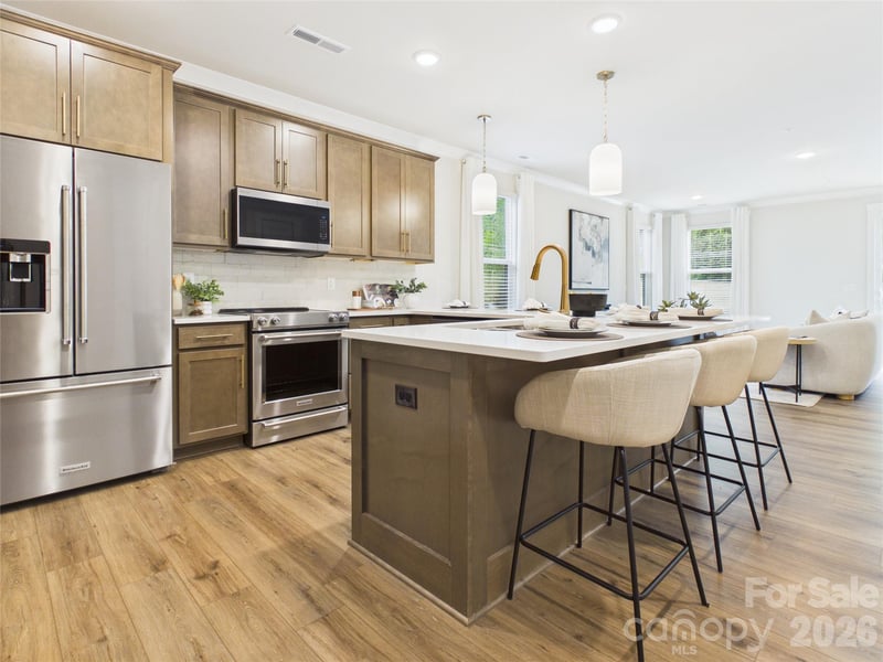 2637 Ravencroft Dr #2A, Charlotte, NC 28208