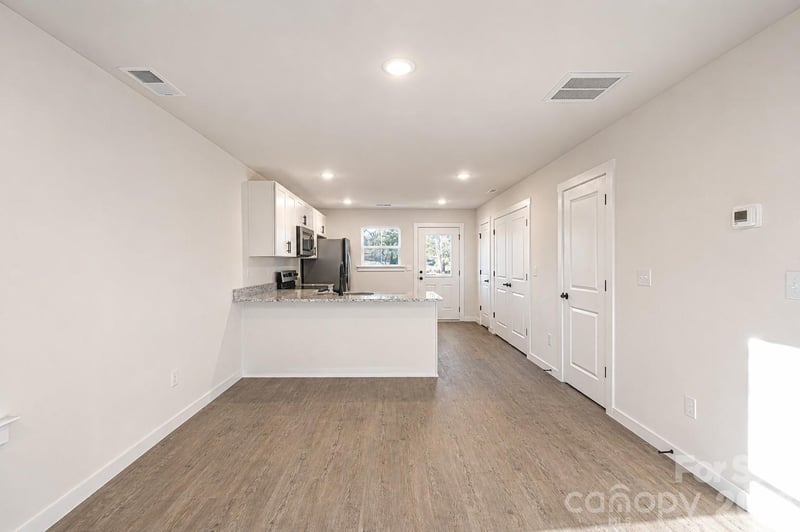 1033 19th St #37 & 38, Hickory, NC 28601