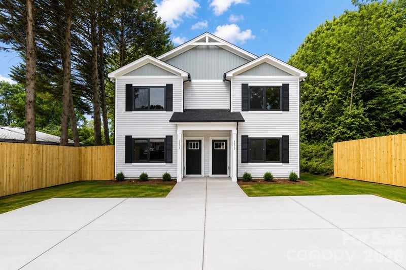 1033 19th St #37 & 38, Hickory, NC 28601
