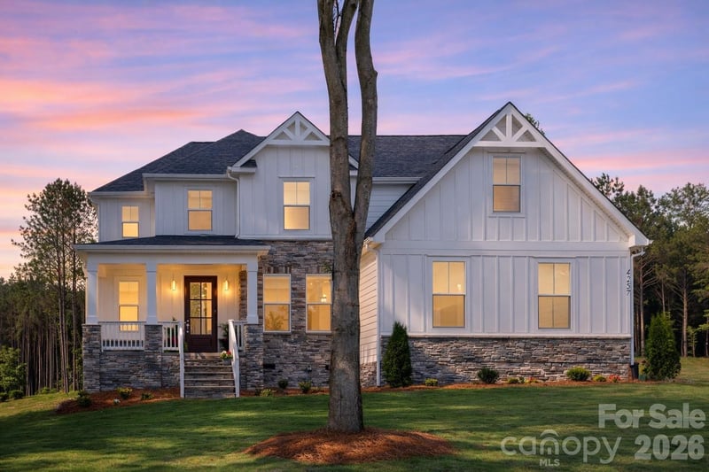 4257 Candlewood Dr, Sherrills Ford, NC 28673