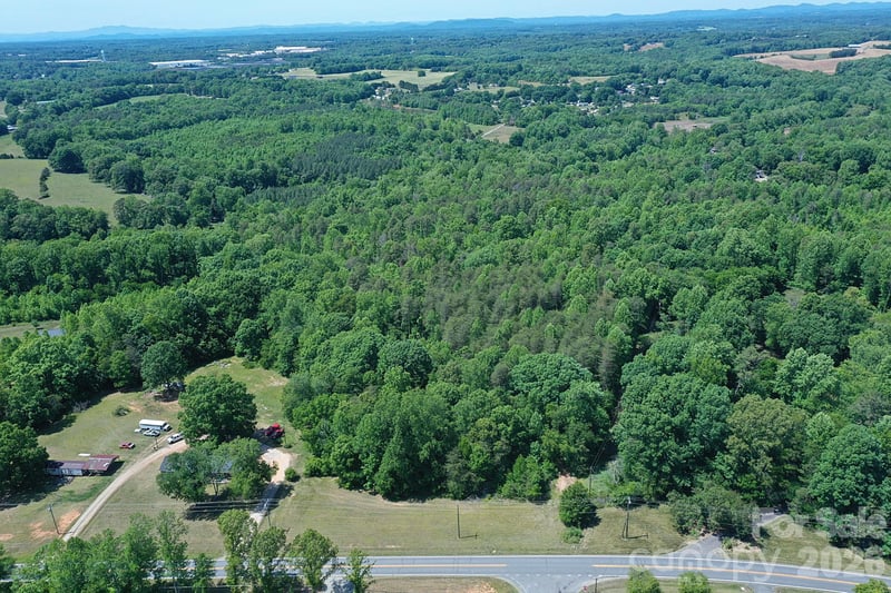 00 Nc Hwy 10 Hw, Claremont, NC 28610