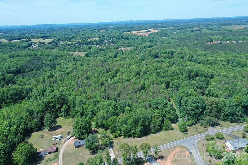 00 Nc Hwy 10 Hw, Claremont, NC 28610