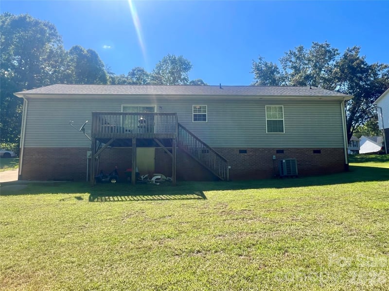 1213 Coventry Pl, Conover, NC 28613