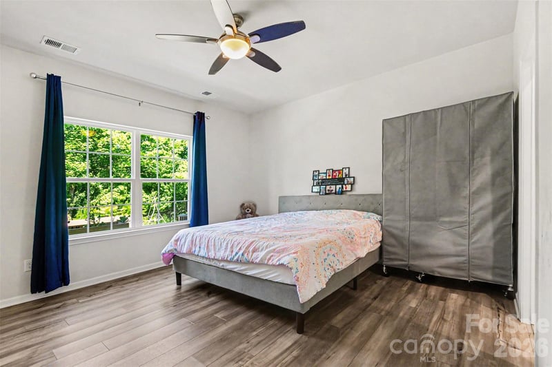 15513 Capps Rd, Charlotte, NC 28278