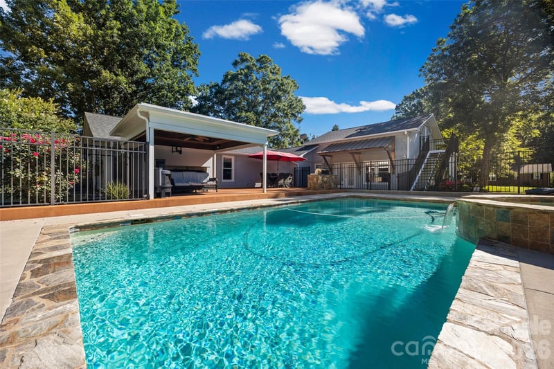 3101 Mckee Rd, Charlotte, NC 28270