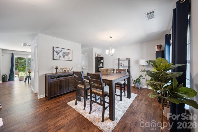 5329 Park Brook Dr, Charlotte, NC 28269