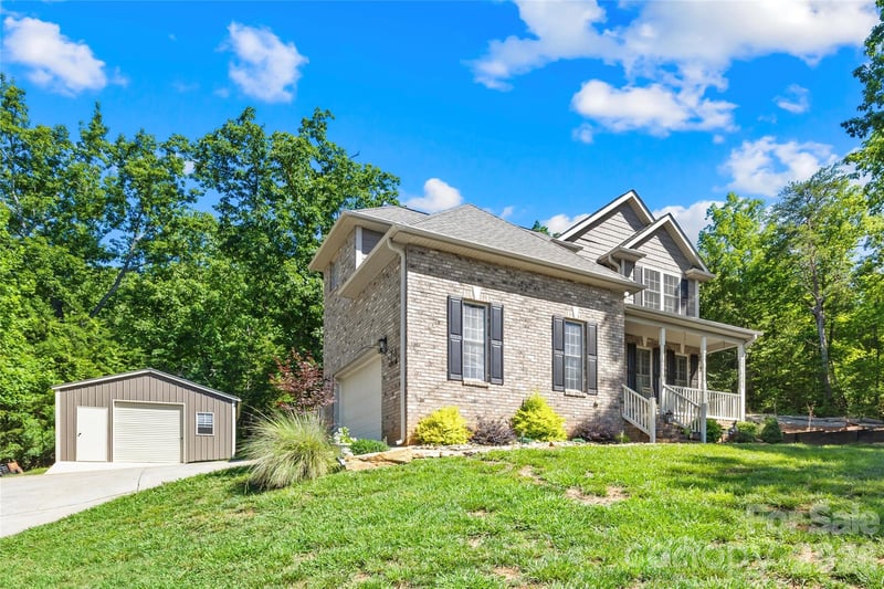 244 Mark Ryan Ln, Dallas, NC 28034