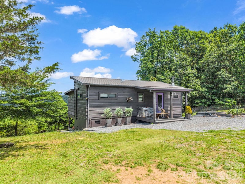 1300 Towery Tc, Ellenboro, NC 28040