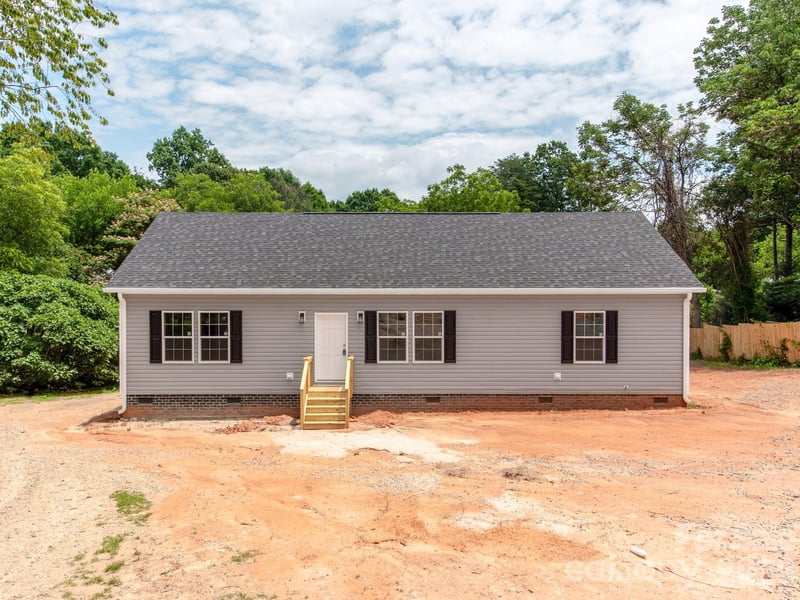 391 Stutts Rd, Mooresville, NC 28117