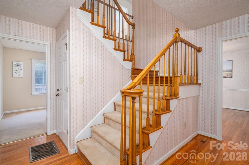 2302 Lowell Bethesda Rd, Gastonia, NC 28056