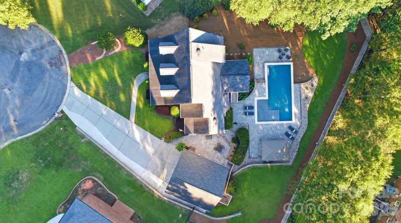 122 Friendfield Dr, Fort Mill, SC 29715