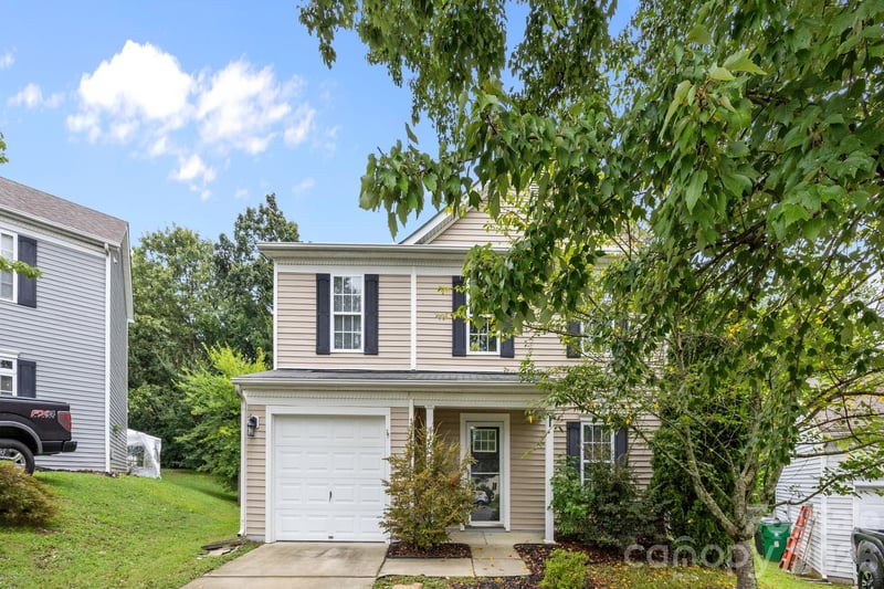 10609 Spring Rain Ct, Charlotte, NC 28278