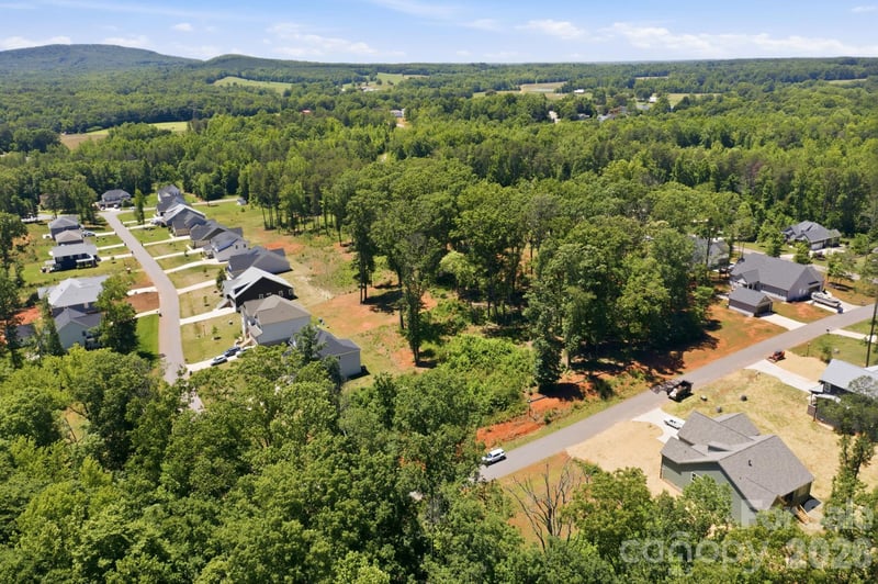 3180 Timber Run Ln, Maiden, NC 28650
