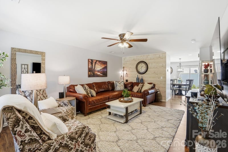 2757 Waybrook Dr, Dallas, NC 28034