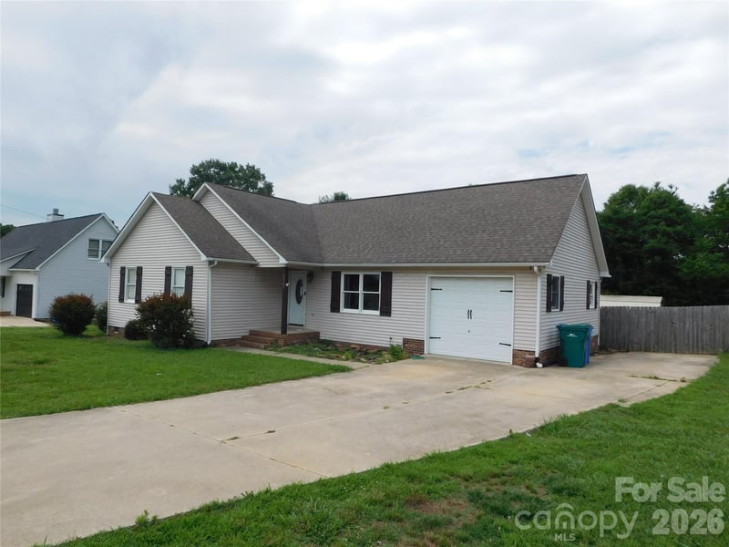 2707 Plantation Way #8, Albemarle, NC 28001