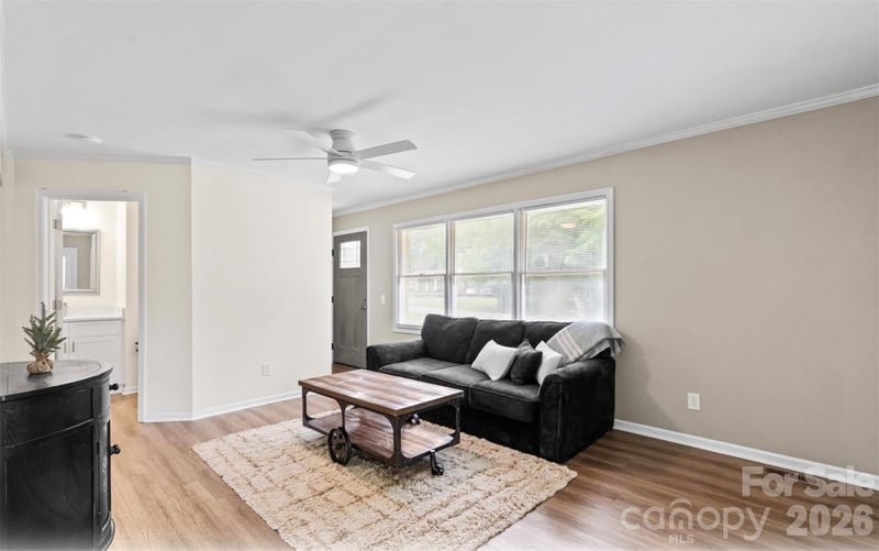 2910 Floral Dr, Albemarle, NC 28001