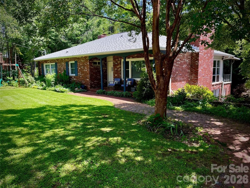 36 Clarendon Rd, Asheville, NC 28806