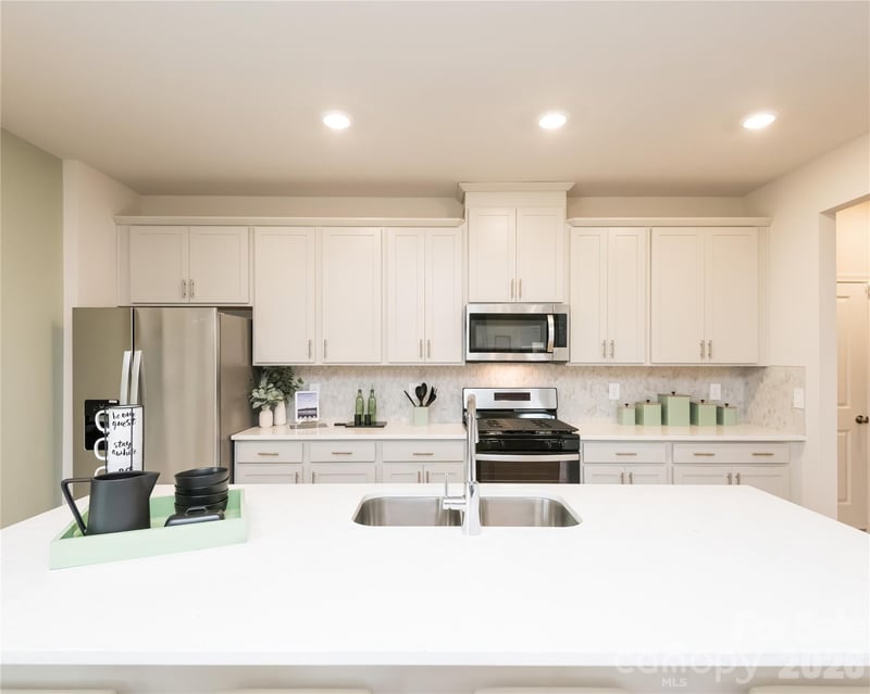 7250 Yardley St, Gastonia, NC 28056
