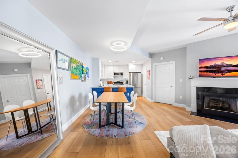 718 Trade St #603, Charlotte, NC 28202