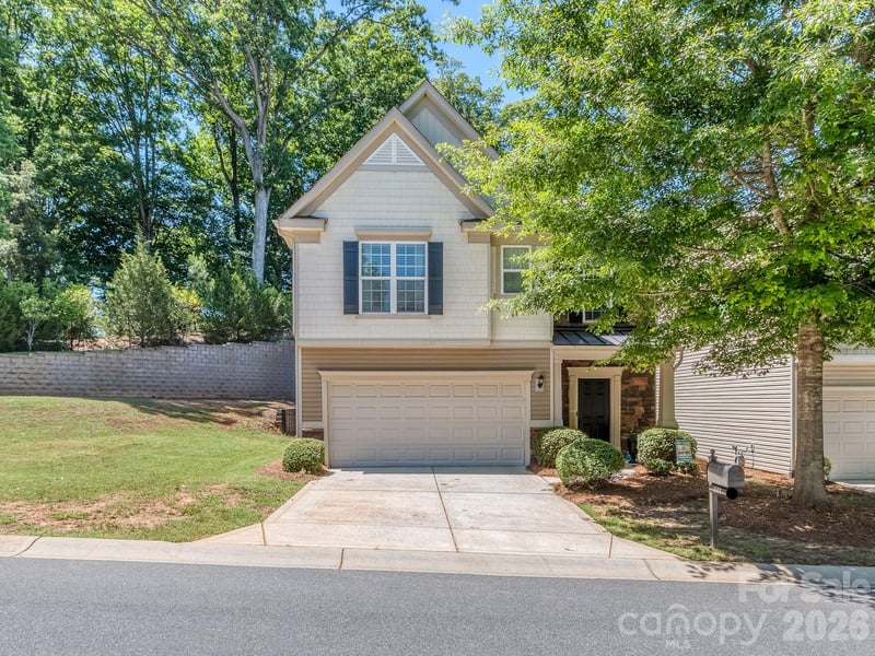 1809 Sunchaser Ln, Charlotte, NC 28210