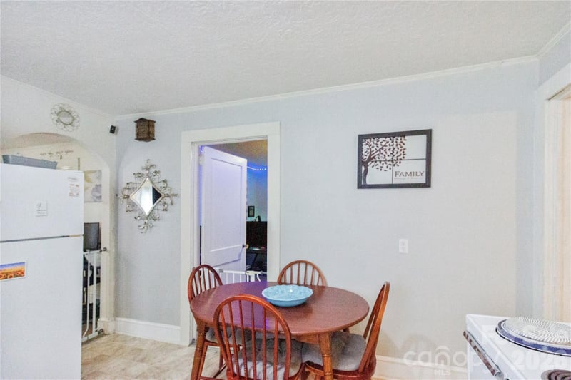 173 Liberty Rd, Mocksville, NC 27028