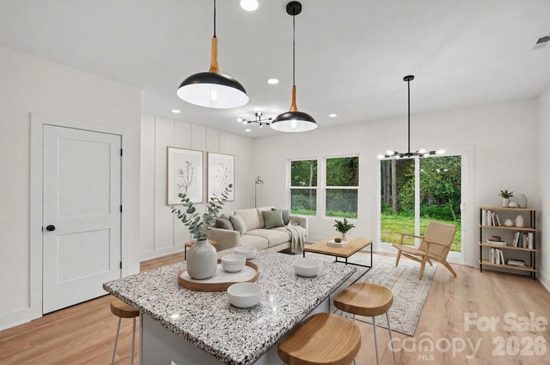 75237525 Lawyers Rd, Charlotte, NC 28227