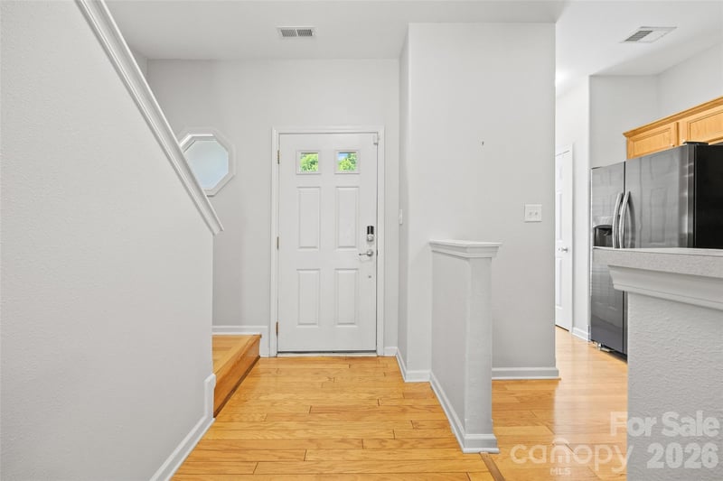8244 Carob Tree Ln, Charlotte, NC 28215