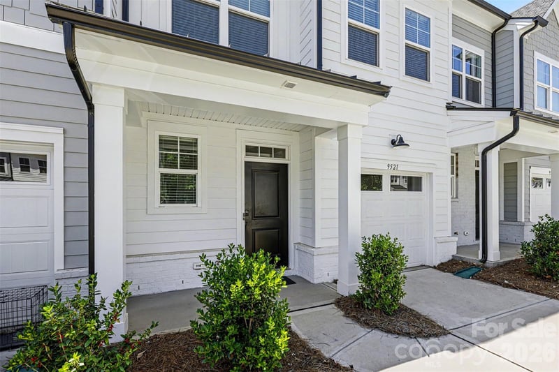 9521 Munsing Dr, Charlotte, NC 28269