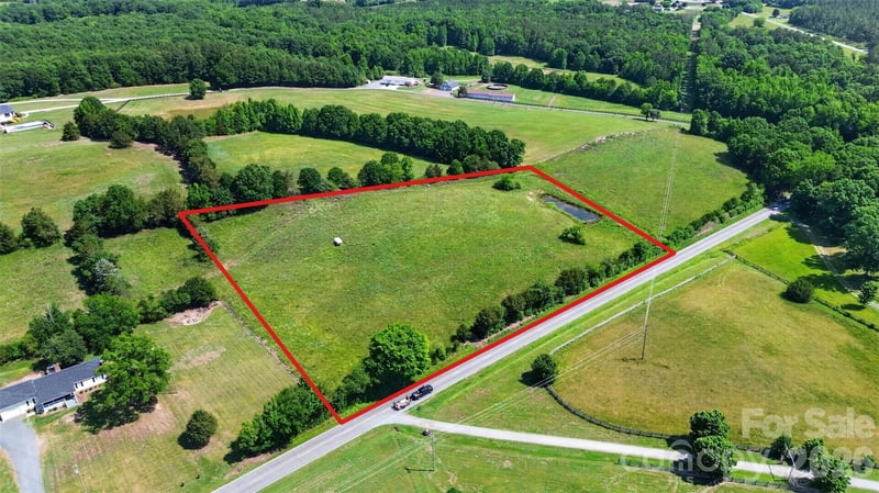 12523 Oak Grove Rd, Stanfield, NC 28163