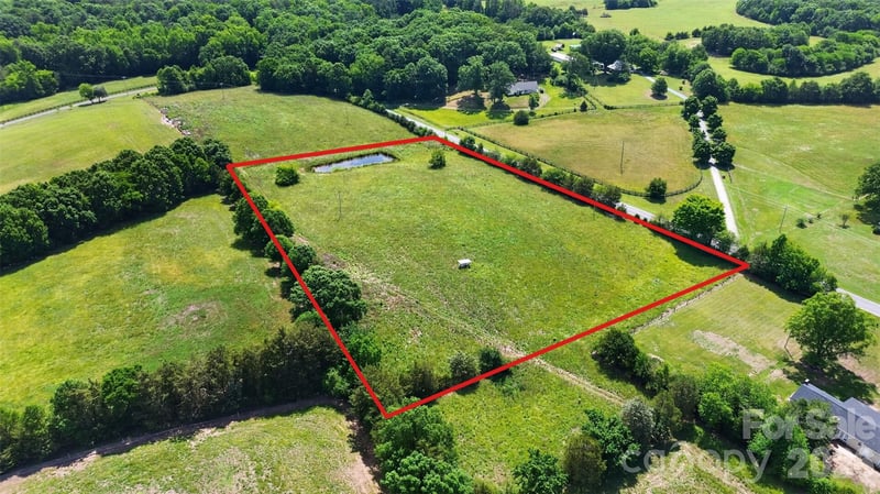 12523 Oak Grove Rd, Stanfield, NC 28163