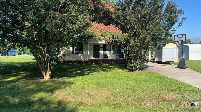 1920 Johnstown Rd, Crouse, NC 28033