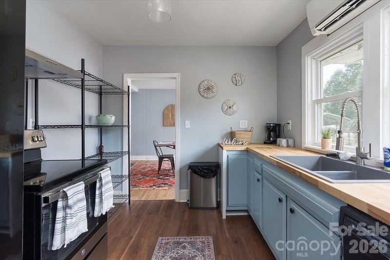10 Washington Ave, Asheville, NC 28804