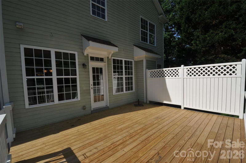 127 Pavillion Ln, Mooresville, NC 28117