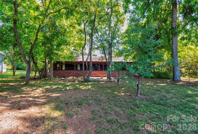 1419 Melrose Dr, Shelby, NC 28152