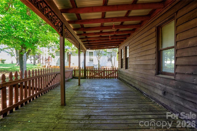 1419 Melrose Dr, Shelby, NC 28152