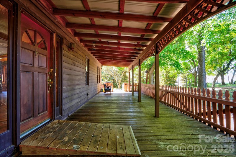 1419 Melrose Dr, Shelby, NC 28152