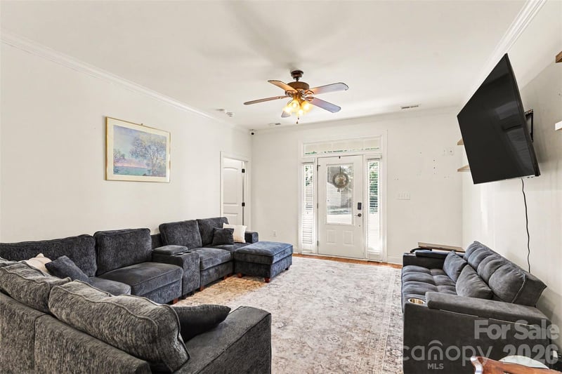 964 Mathis Ave, Salisbury, NC 28146