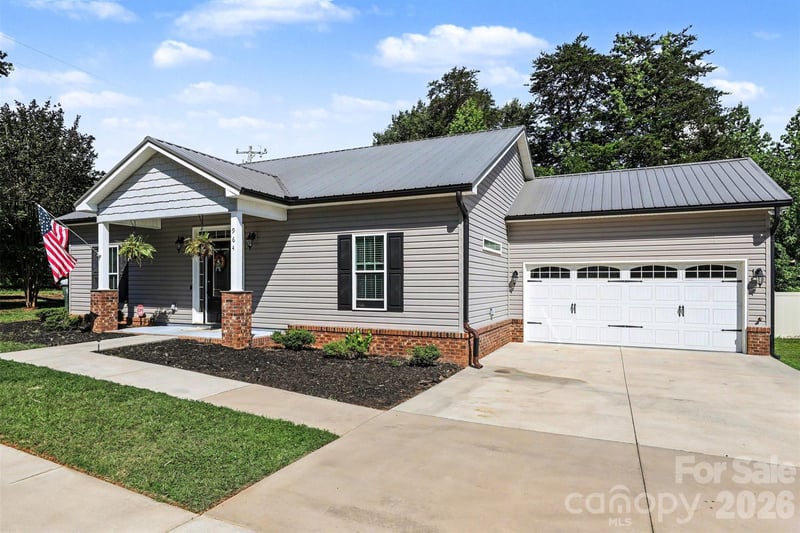 964 Mathis Ave, Salisbury, NC 28146
