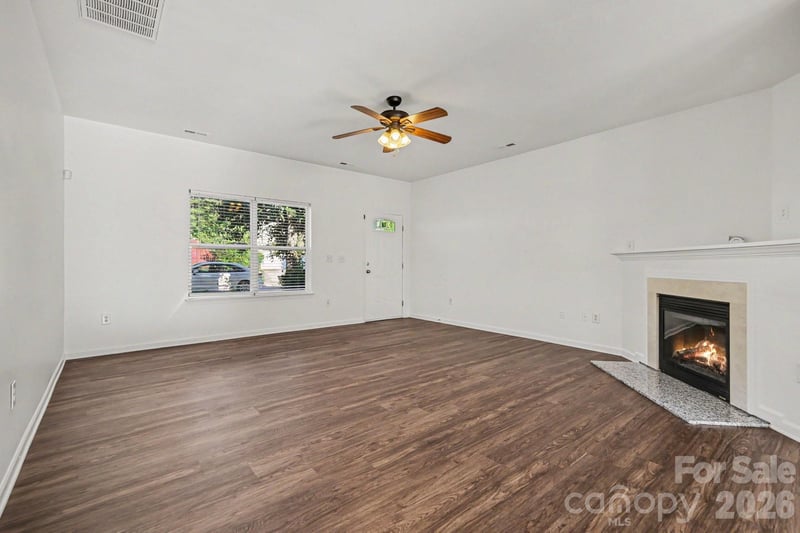 4615 Potters Glen Rd, Charlotte, NC 28269
