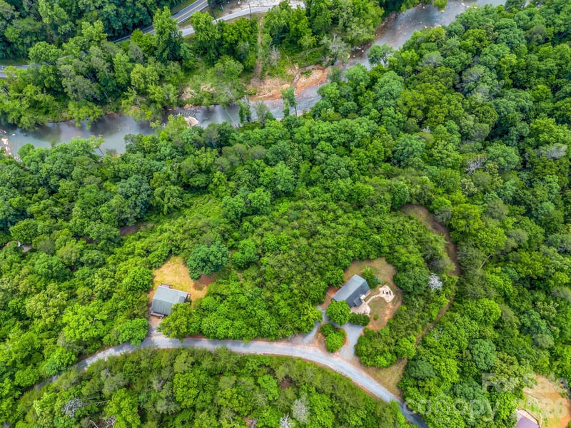 Sandpiper Ave, Lake Lure, NC 28746