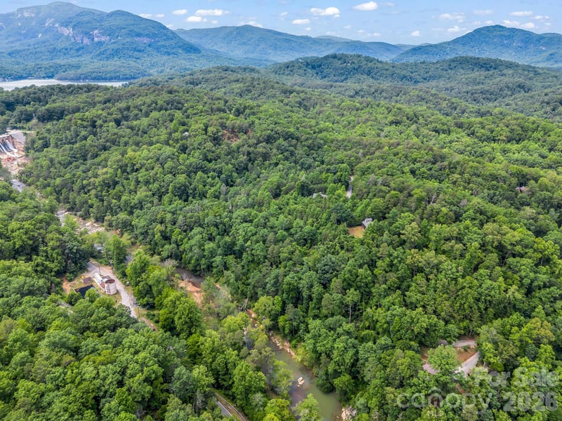 Sandpiper Ave, Lake Lure, NC 28746