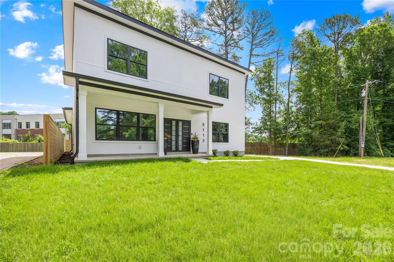 5113 Banfshire Rd, Charlotte, NC 28215
