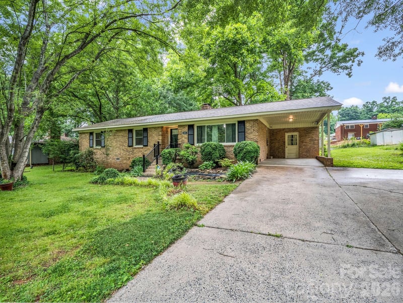 803 Brittain Dr, Shelby, NC 28150