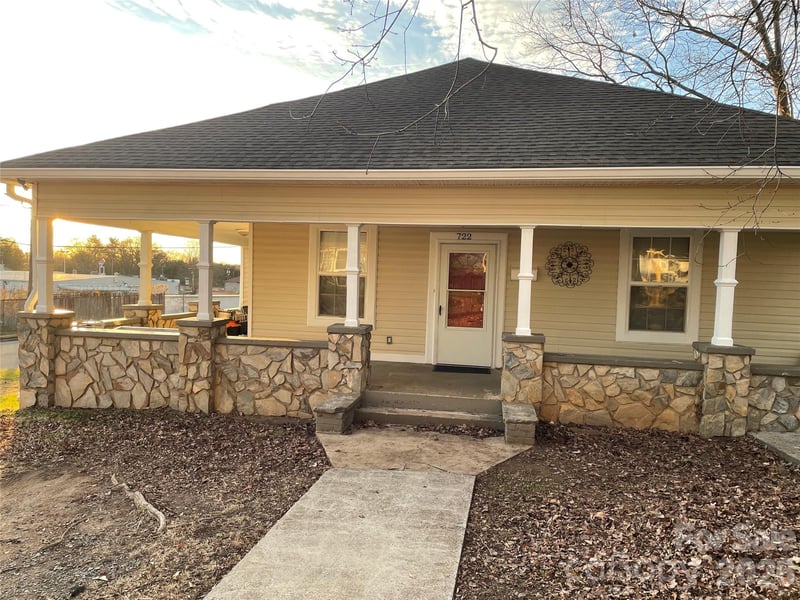 722 Live Oak St, Shelby, NC 28150