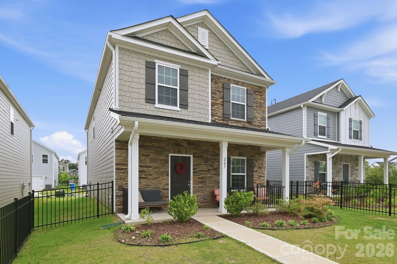 207 Orson Oaks Ln, Pineville, NC 28134