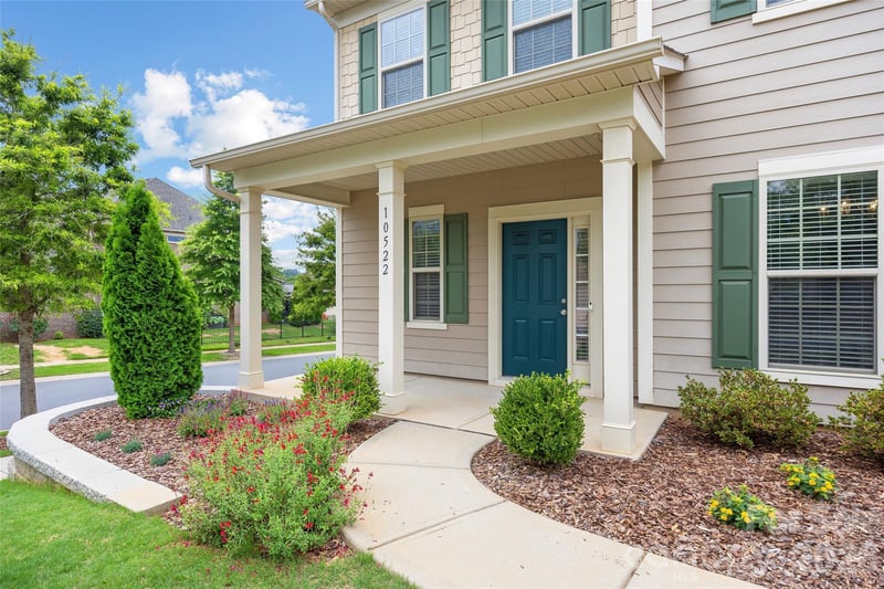 10522 Honeyfur Ct, Charlotte, NC 28278
