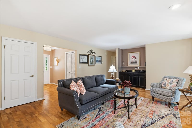 20 Mallard Ct, Brevard, NC 28712