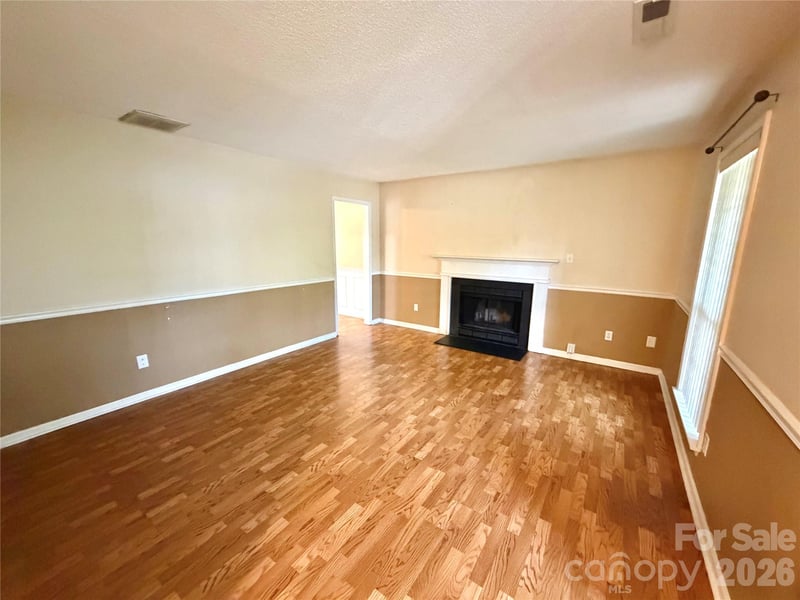 8004 Glencannon Dr, Charlotte, NC 28227