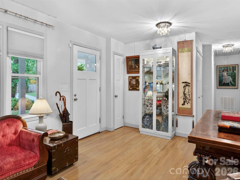 52 Melody Ln, Saluda, NC 28773