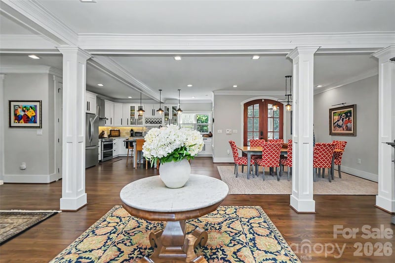 400 Marsh Rd, Charlotte, NC 28209